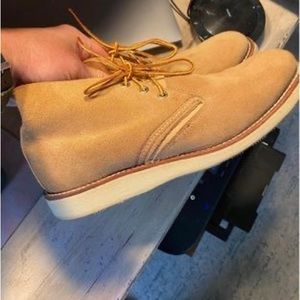 Red wing boots heritage 3143 sand color rough out mens size 9.5